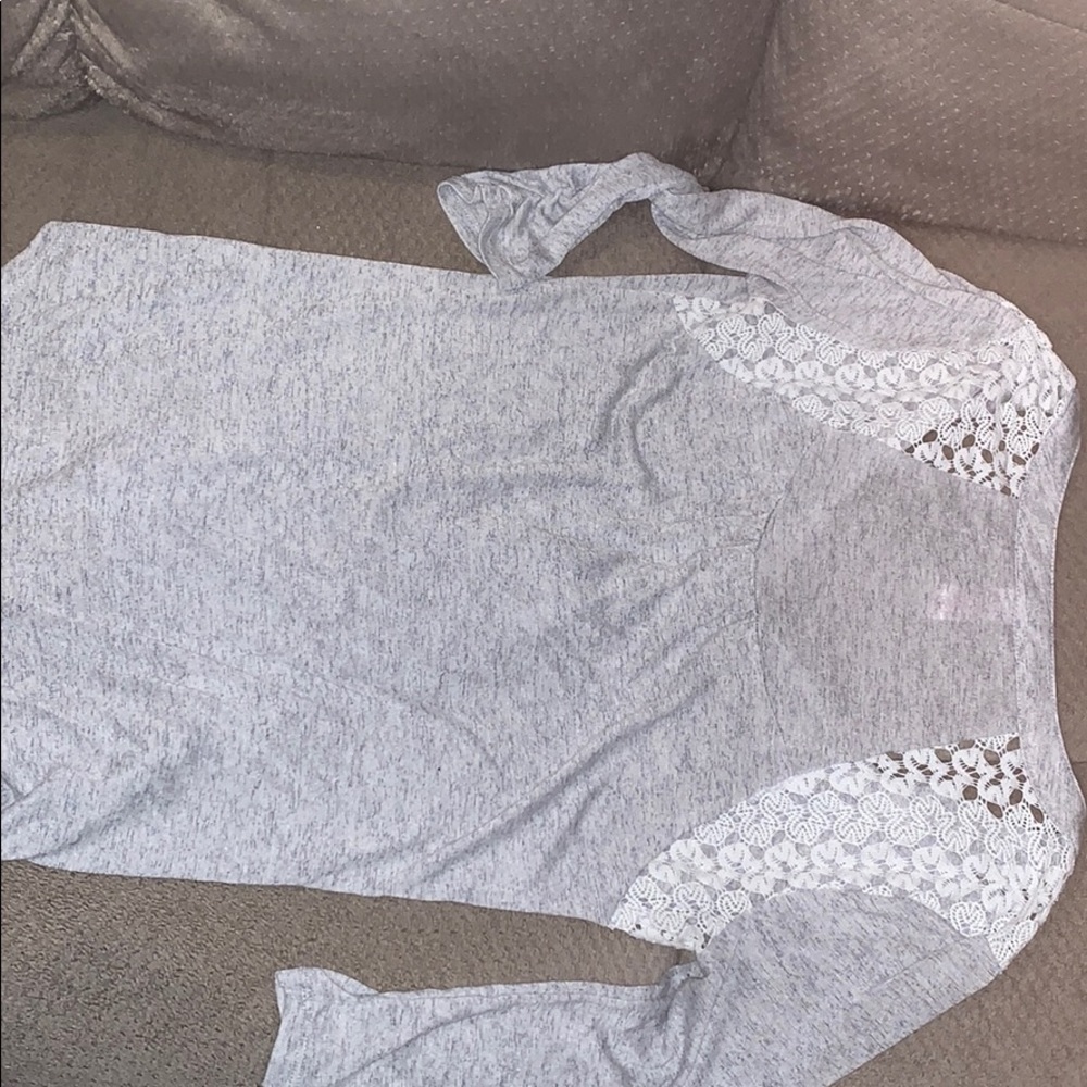 Shirt - Picture 4 of 4